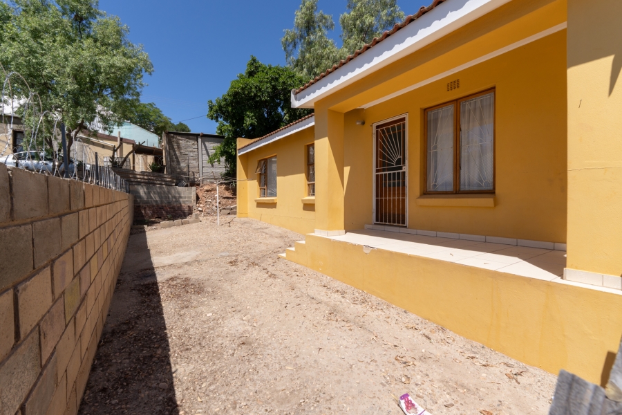 3 Bedroom Property for Sale in Oudtshoorn Central Western Cape